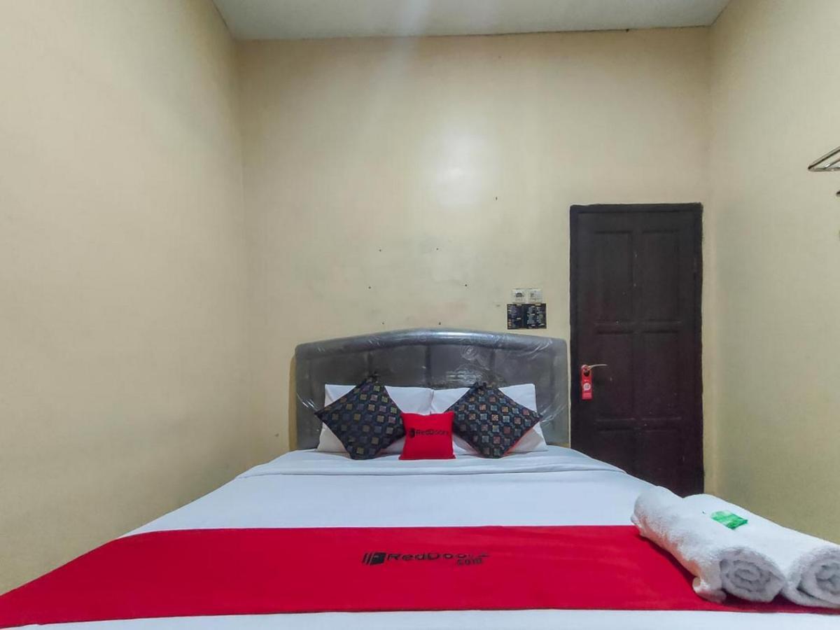 Reddoorz At Pacet Mojokerto Hotel Ngoại thất bức ảnh